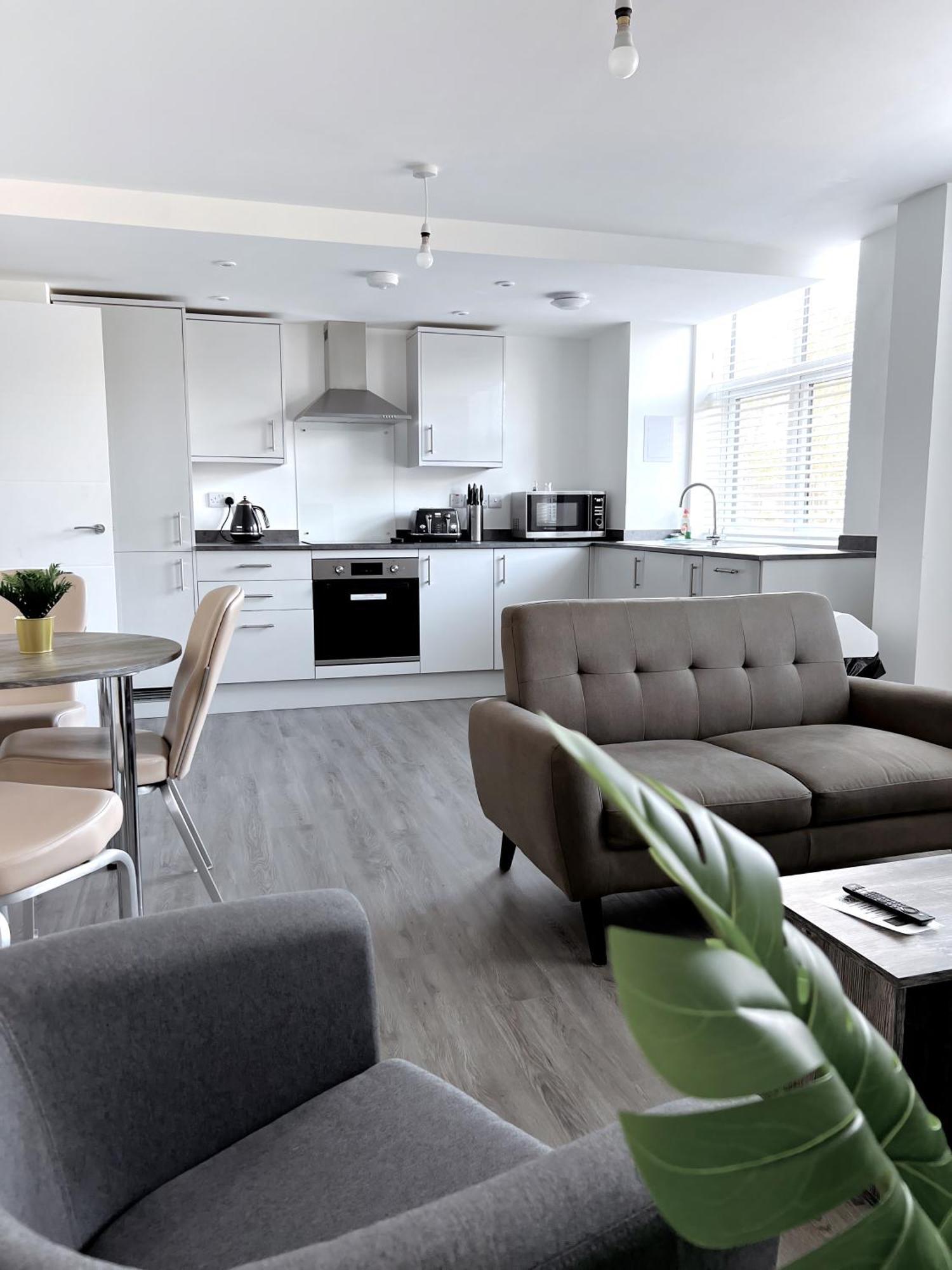 פטרבורו Ascot House Apartments מראה חיצוני תמונה