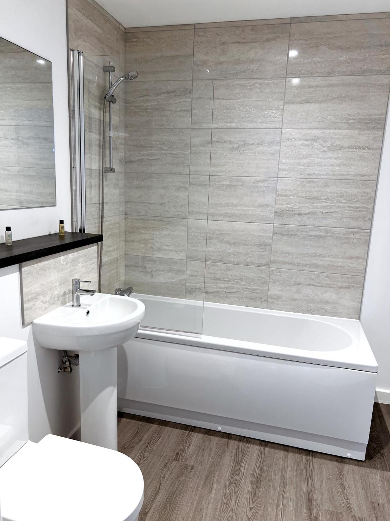 פטרבורו Ascot House Apartments מראה חיצוני תמונה